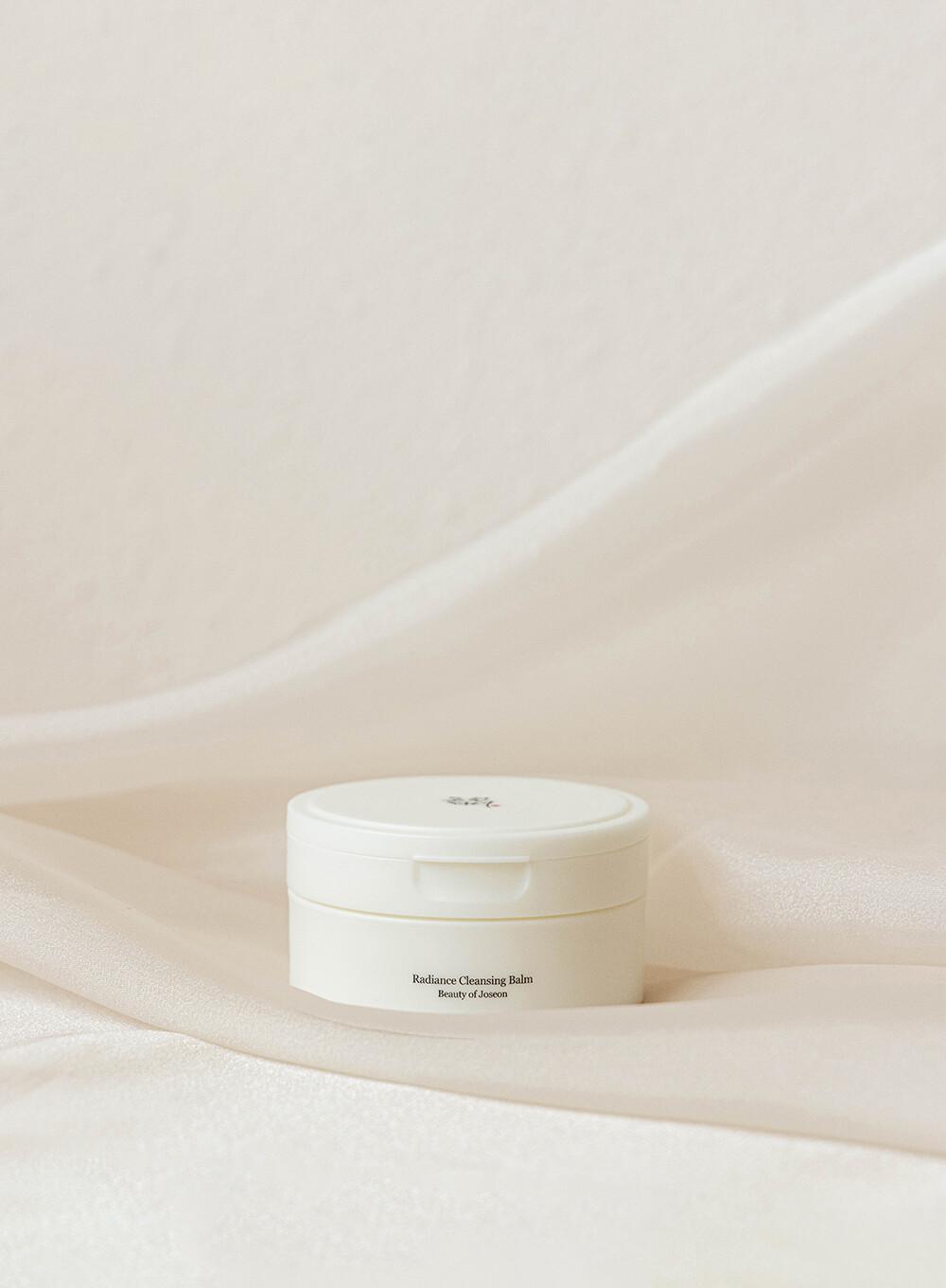 [BeautyOfJoseon] Radiance Cleansing Balm 100ml - Seoul Glow Box